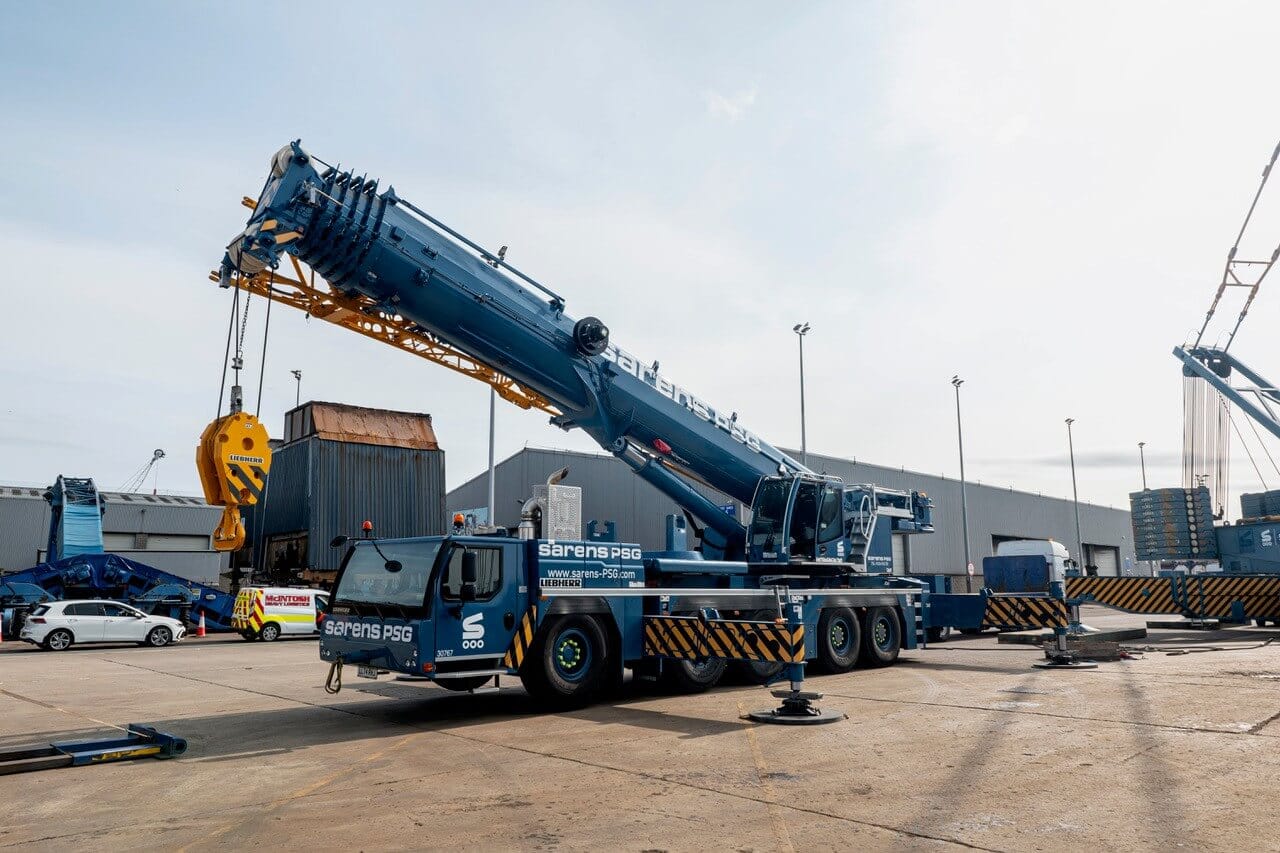 Reel discharge using TC2800-1 crane