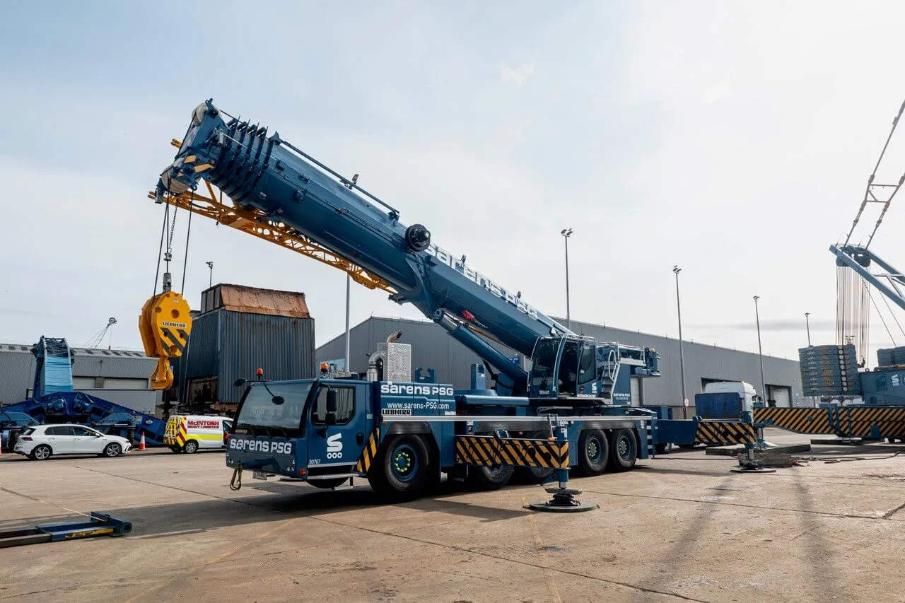 Reel discharge using TC2800-1 crane
