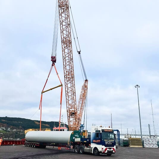 Proper crane setup avoiding common lifting mistakes