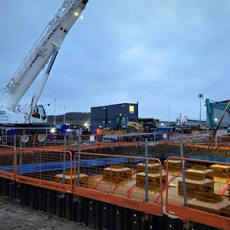 LTM 1160 crane lifting fuel storage tank in Westhill